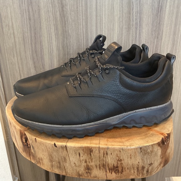 Cole Haan black Grand OS, size 11m - Picture 3 of 6